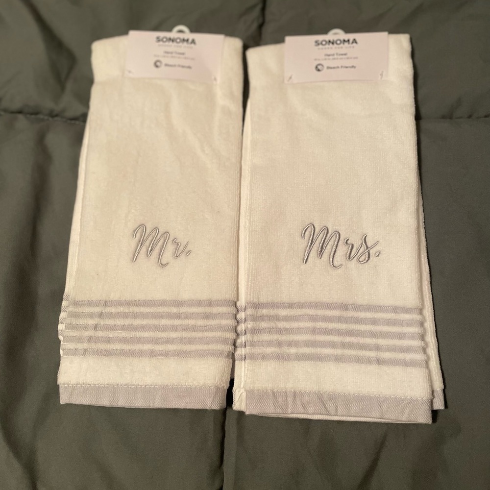 Mr and Mrs hand towels